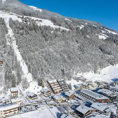 Spacious Alpine In Neukirchen